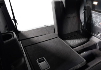 Подержанный автомобиль Toyota Corolla Verso 2007 года (26 фото)