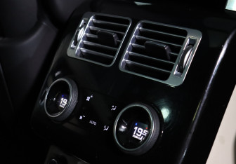 Подержанный автомобиль Land Rover Range Rover 2018 года (28 фото)