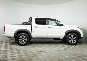 Подержанный автомобиль JAC T8 2023 года (4 фото)