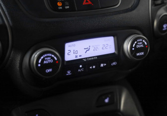 Подержанный автомобиль Hyundai Tucson 2014 года (16 фото)