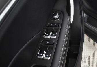 Подержанный автомобиль Geely Coolray 2021 года (22 фото)