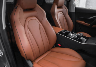 Подержанный автомобиль Omoda C5 2023 года (31 фото)