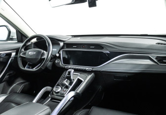 Подержанный автомобиль Geely Atlas Pro 2023 года (9 фото)