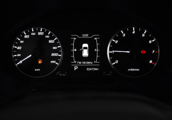 Подержанный автомобиль Chery Tiggo 4 2022 года (19 фото)