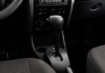 Подержанный автомобиль Nissan Almera Sedan 2016 года (11 фото)