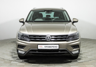 Подержанный автомобиль Volkswagen Tiguan 2017 года (2 фото)
