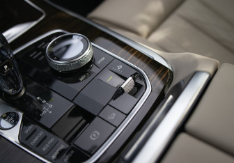 Подержанный автомобиль BMW X7 2019 года (26 фото)