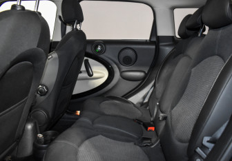 Подержанный автомобиль MINI Countryman 2014 года (13 фото)