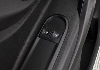 Подержанный автомобиль LADA (ВАЗ) XRAY 2019 года (15 фото)