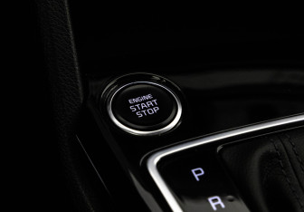 Подержанный автомобиль Kia Sportage 2022 года (21 фото)