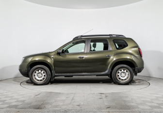 Подержанный автомобиль Renault Duster 2019 года (8 фото)