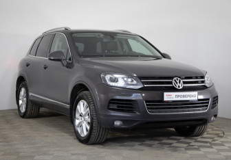 Подержанный автомобиль Volkswagen Touareg 2012 года (3 фото)