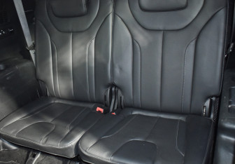 Подержанный автомобиль Hyundai Santa Fe 2021 года (12 фото)