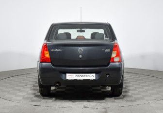 Подержанный автомобиль Renault Logan Sedan 2009 года (6 фото)