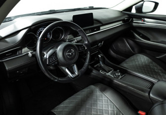 Подержанный автомобиль Mazda 6 Sedan 2019 года (11 фото)