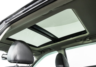 Подержанный автомобиль Nissan X-Trail 2017 года (21 фото)