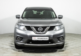 Подержанный автомобиль Nissan X-Trail 2018 года (2 фото)