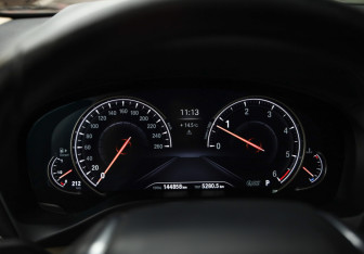 Подержанный автомобиль BMW X3 2019 года (15 фото)