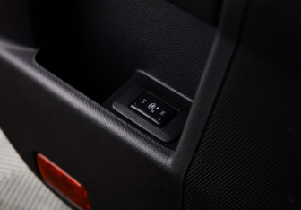 Подержанный автомобиль Nissan Murano Suv 2011 года (23 фото)