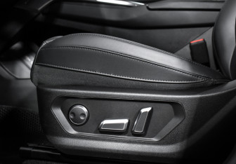 Подержанный автомобиль Haval F7x 2025 года (11 фото)