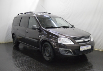 Подержанный автомобиль LADA (ВАЗ) Largus Wagon 2017 года (3 фото)