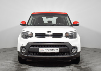 Подержанный автомобиль Kia Soul 2017 года (2 фото)