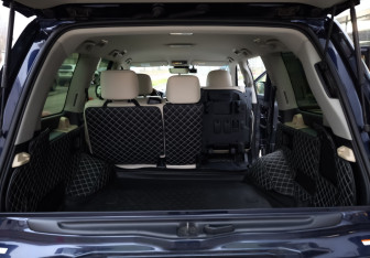 Подержанный автомобиль Lexus LX 2016 года (33 фото)