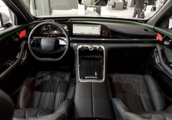 Новый Exeed RX 2024 (8 фото)