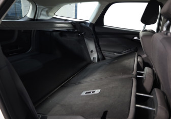 Подержанный автомобиль Ford Focus Wagon 2017 года (16 фото)