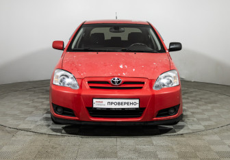 Подержанный автомобиль Toyota Corolla Hatchback 2006 года (2 фото)