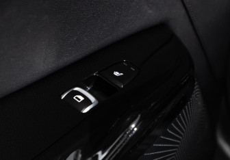 Подержанный автомобиль Kia K5 2024 года (30 фото)