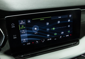 Подержанный автомобиль Skoda Octavia Liftback 2021 года (16 фото)