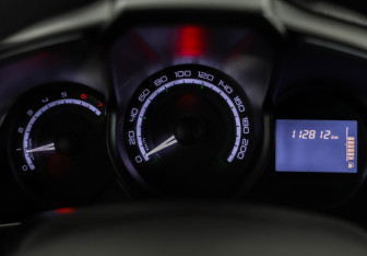 Подержанный автомобиль LADA (ВАЗ) XRAY 2017 года (12 фото)