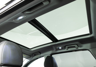 Подержанный автомобиль Chery Tiggo 8 Pro 2023 года (15 фото)