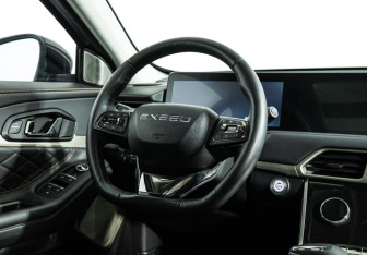 Подержанный автомобиль Exeed TXL 2023 года (15 фото)