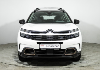 Подержанный автомобиль Citroen C5 Aircross 2021 года (2 фото)