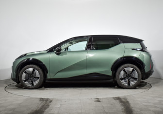 Подержанный автомобиль Zeekr X 2023 года (8 фото)