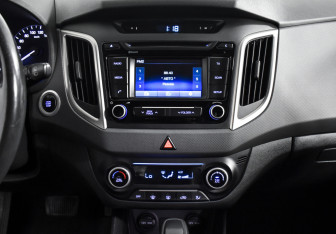 Подержанный автомобиль Hyundai Creta 2016 года (16 фото)