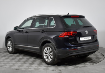 Подержанный автомобиль Volkswagen Tiguan 2017 года (7 фото)