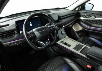 Подержанный автомобиль Exeed TXL 2023 года (11 фото)