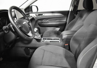 Подержанный автомобиль Haval M6 2024 года (10 фото)