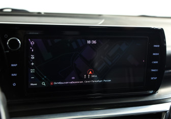 Подержанный автомобиль Kia K5 2021 года (11 фото)