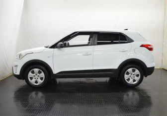 Подержанный автомобиль Hyundai Creta 2017 года (8 фото)