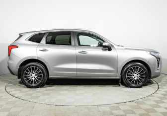 Подержанный автомобиль Haval Jolion 2023 года (4 фото)