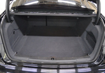 Подержанный автомобиль Audi A6 Sedan 2012 года (19 фото)