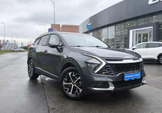 Подержанный автомобиль Kia Sportage 2022 года (3 фото)