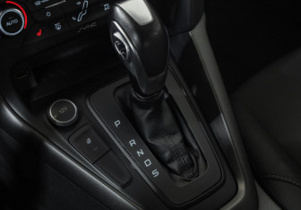 Подержанный автомобиль Ford Focus Wagon 2018 года (16 фото)