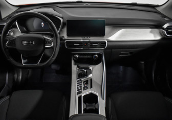 Подержанный автомобиль Geely Coolray 2023 года (11 фото)