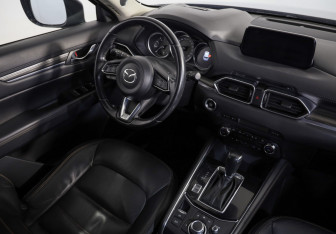 Подержанный автомобиль Mazda CX-5 2018 года (8 фото)
