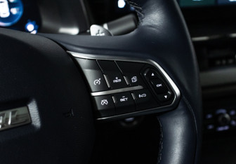 Подержанный автомобиль Haval F7x 2022 года (20 фото)